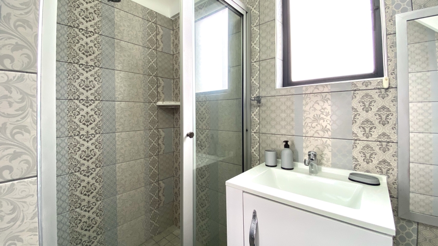 4 Bedroom Property for Sale in Dwarskersbos Western Cape